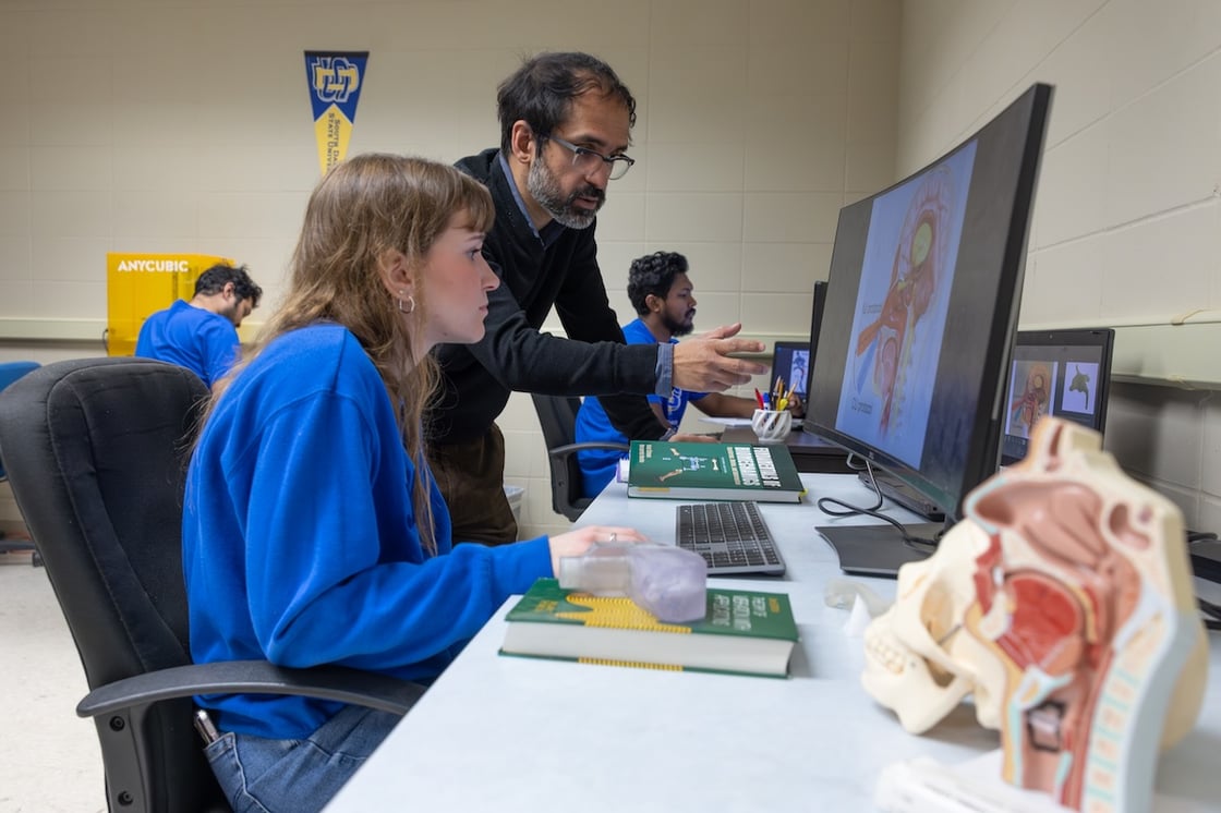 20250318_Basu-lab-1012[34] copy