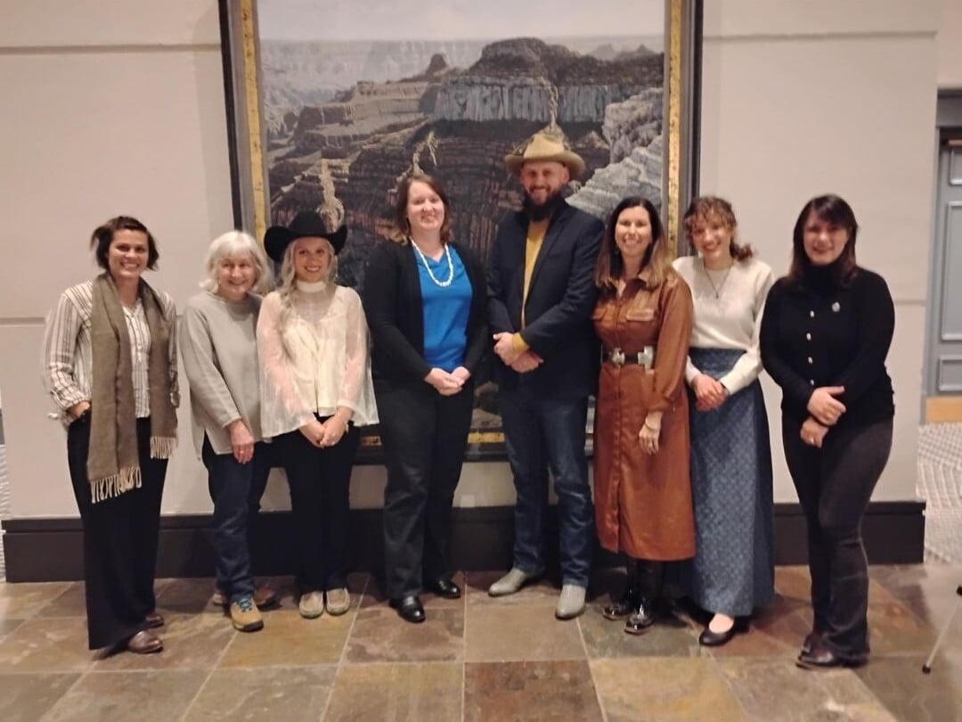 NRM attendees (grad students, postdocs and faculty) pose to the photo.