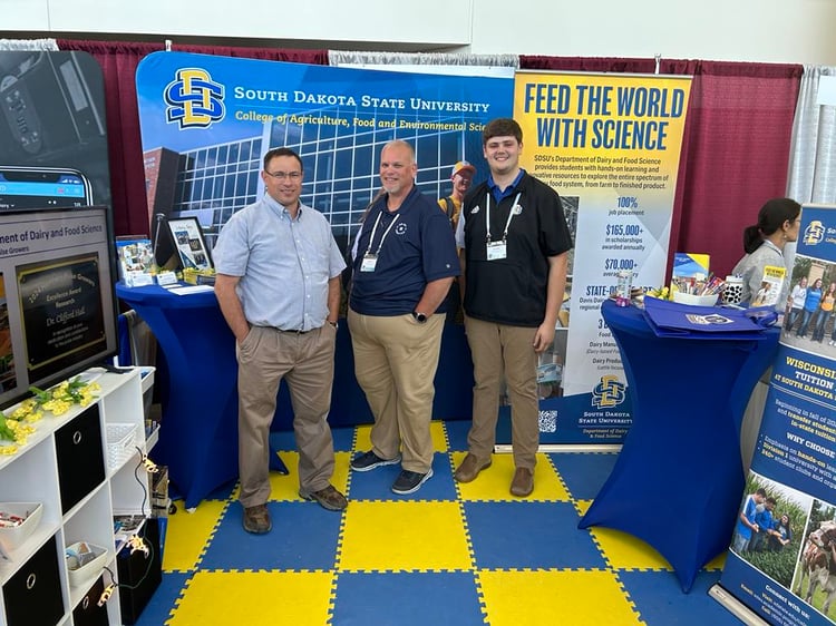 Logan & Alumni (WDE 2025)