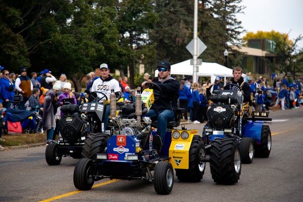 Quarter Scale Tractor Club