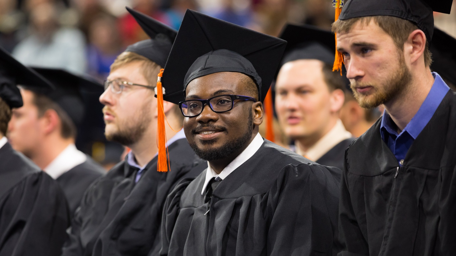 8 Undeniably Amazing Facts About the Power of a College Degree